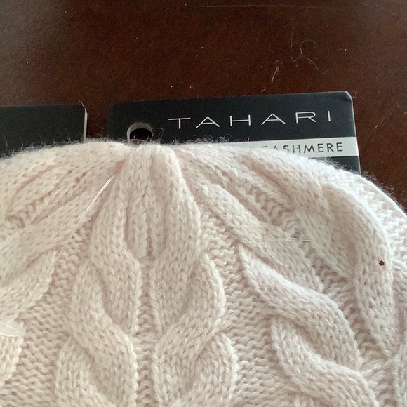 Gorgeous Pale Pink Cashmere Beanie 💖💖💕💖 - Picture 2 of 6